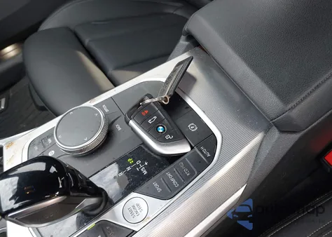 2022 BMW 330I xDrive from USA, damaged, VIN 3MW5R7J01N8C31454